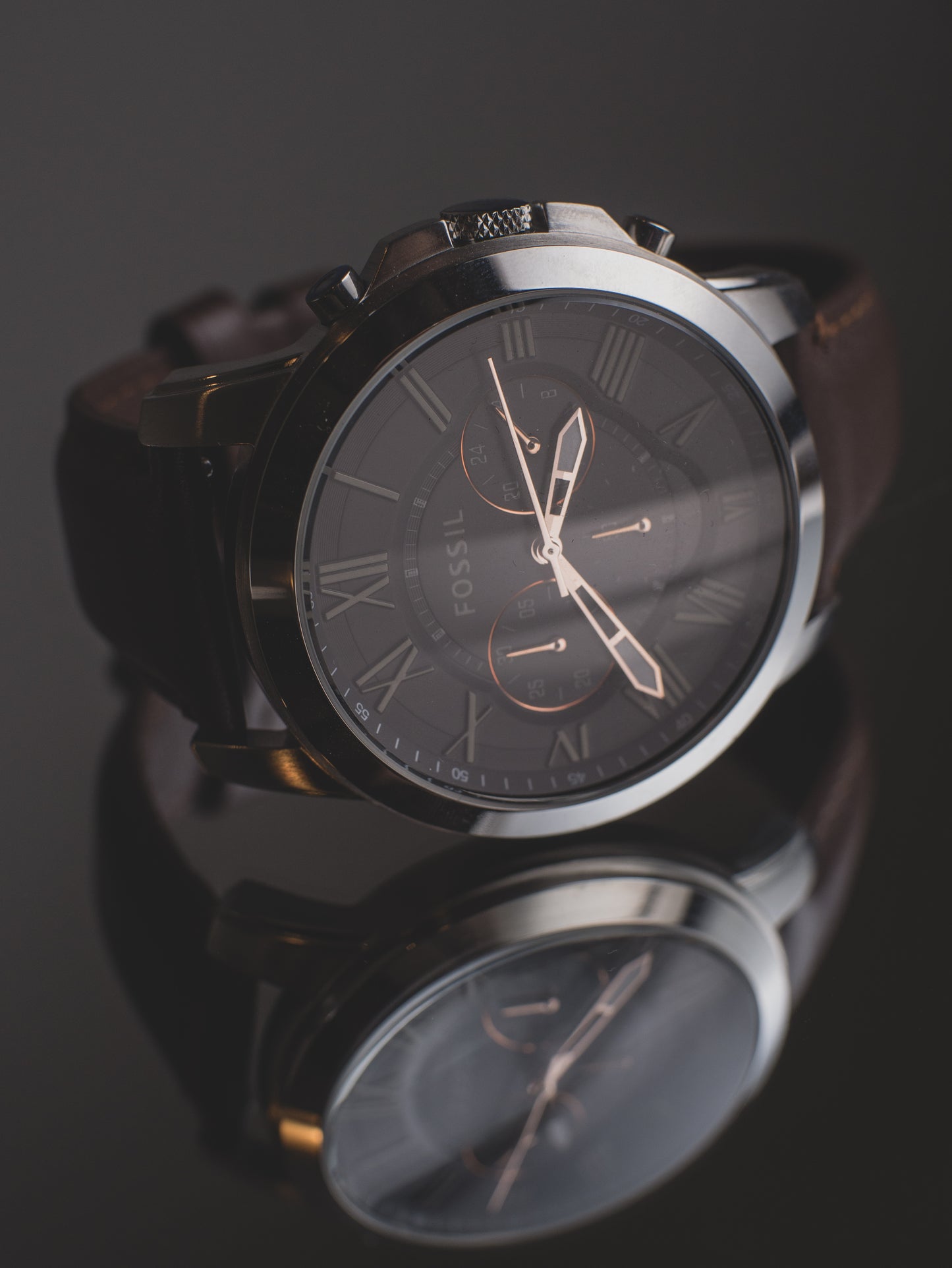Reloj Fossil Grant para hombre con cronógrafo y correa de cuero genuino FS4813