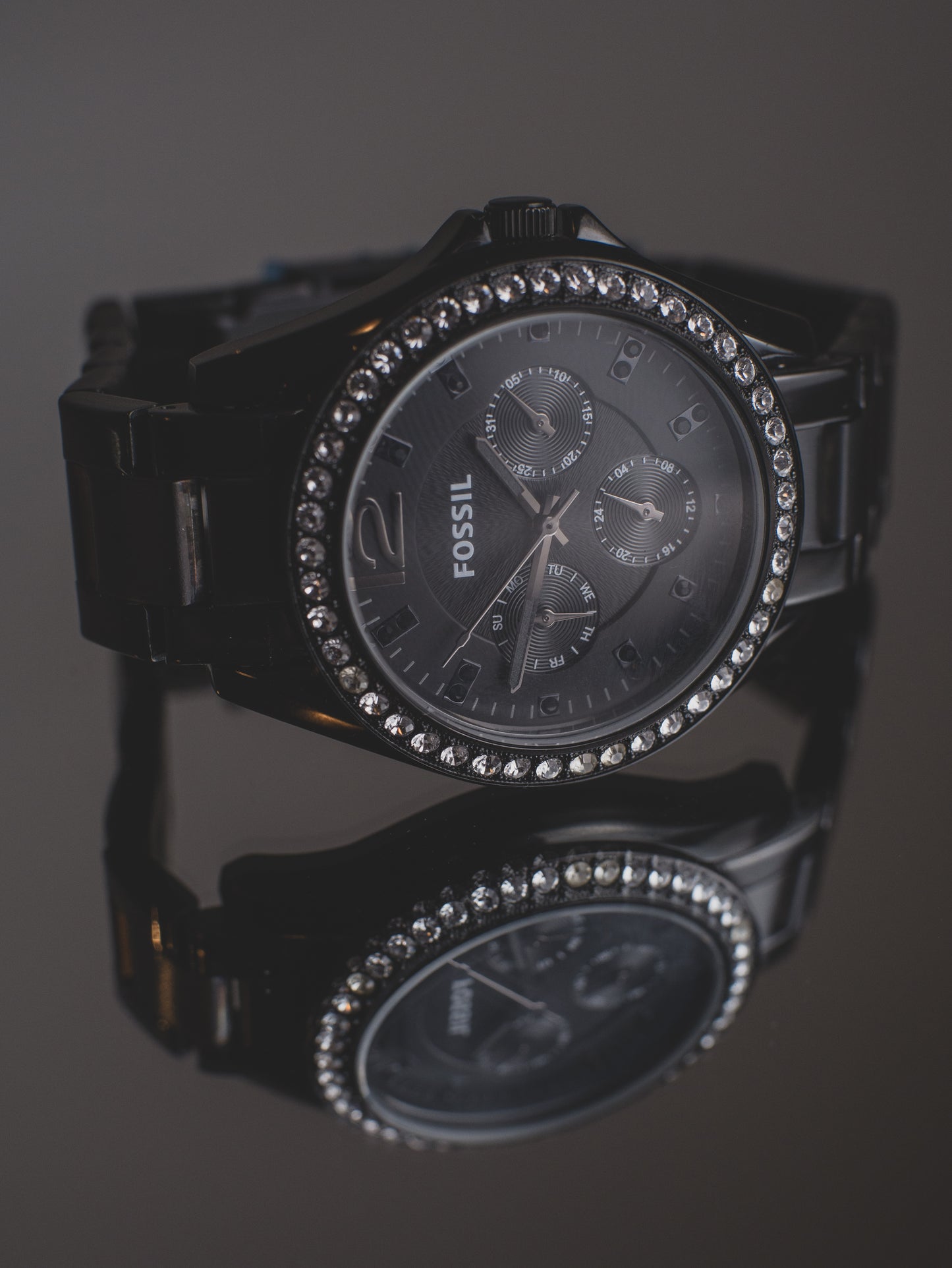 Reloj Fossil Riley Multifunción para Mujer – Acero Negro y Cristales (ES4519)