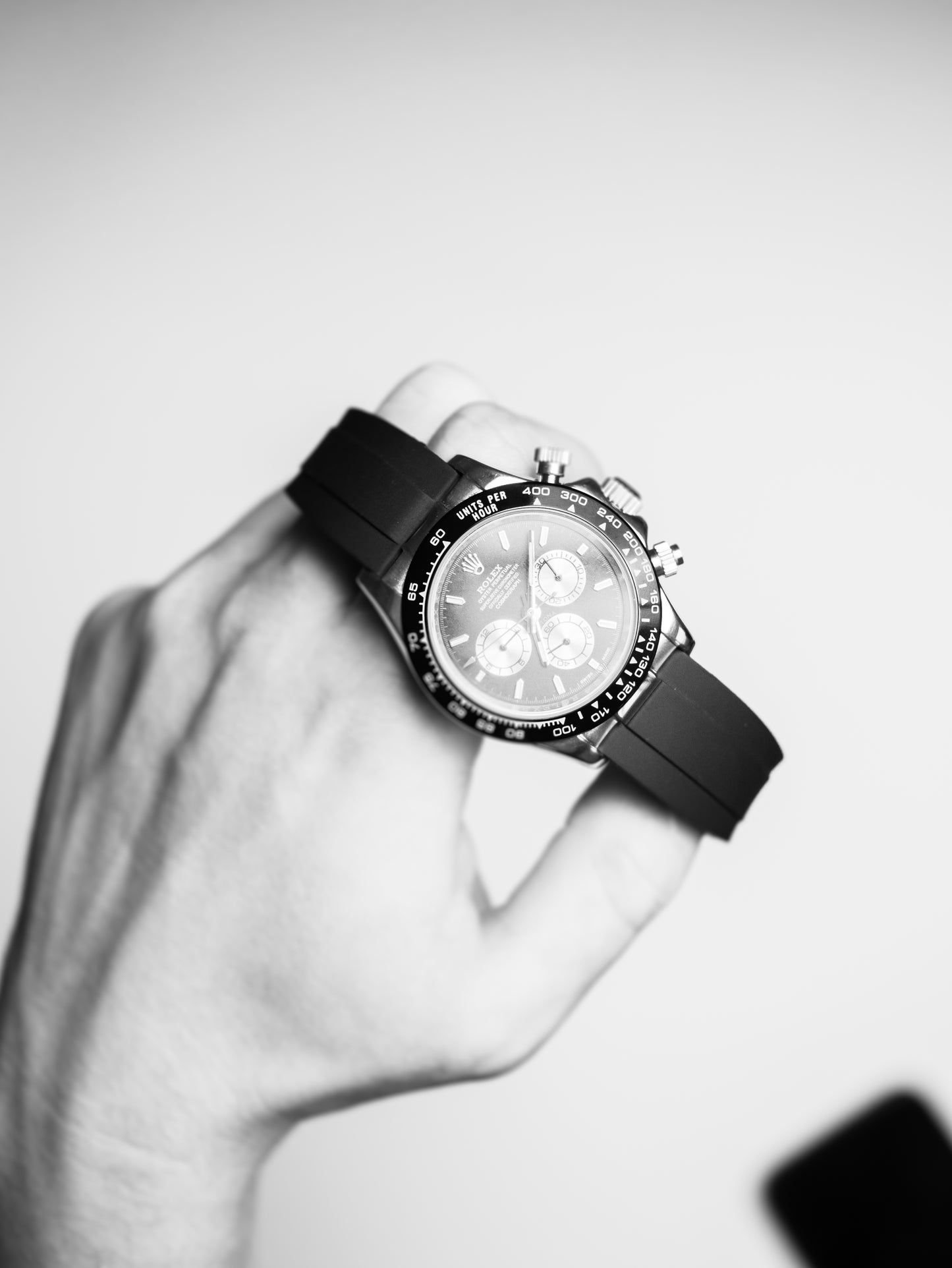 Rolex Cosmograph Daytona – Esfera Negra y Dorada (Correa Oysterflex)