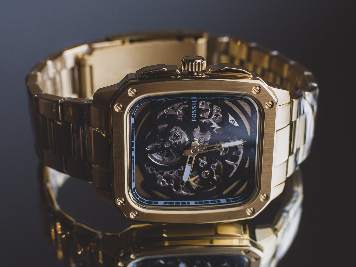 Reloj Fossil Inscription Automático – Esqueleto Dorado BQ2573