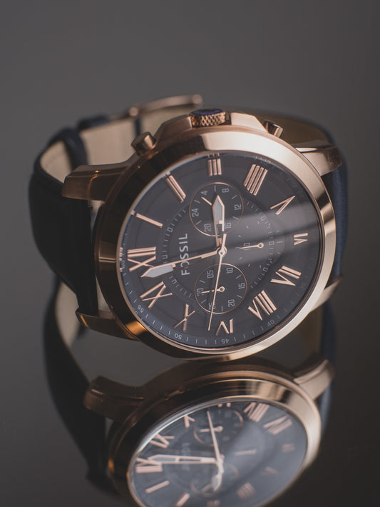 Reloj Fossil Grant para hombre con cronógrafo y correa de cuero genuino FS4835