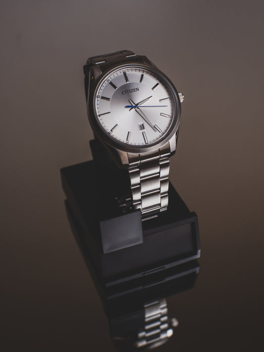 Reloj Citizen de cuarzo para hombre, acero inoxidable, clásico BI1030-53A