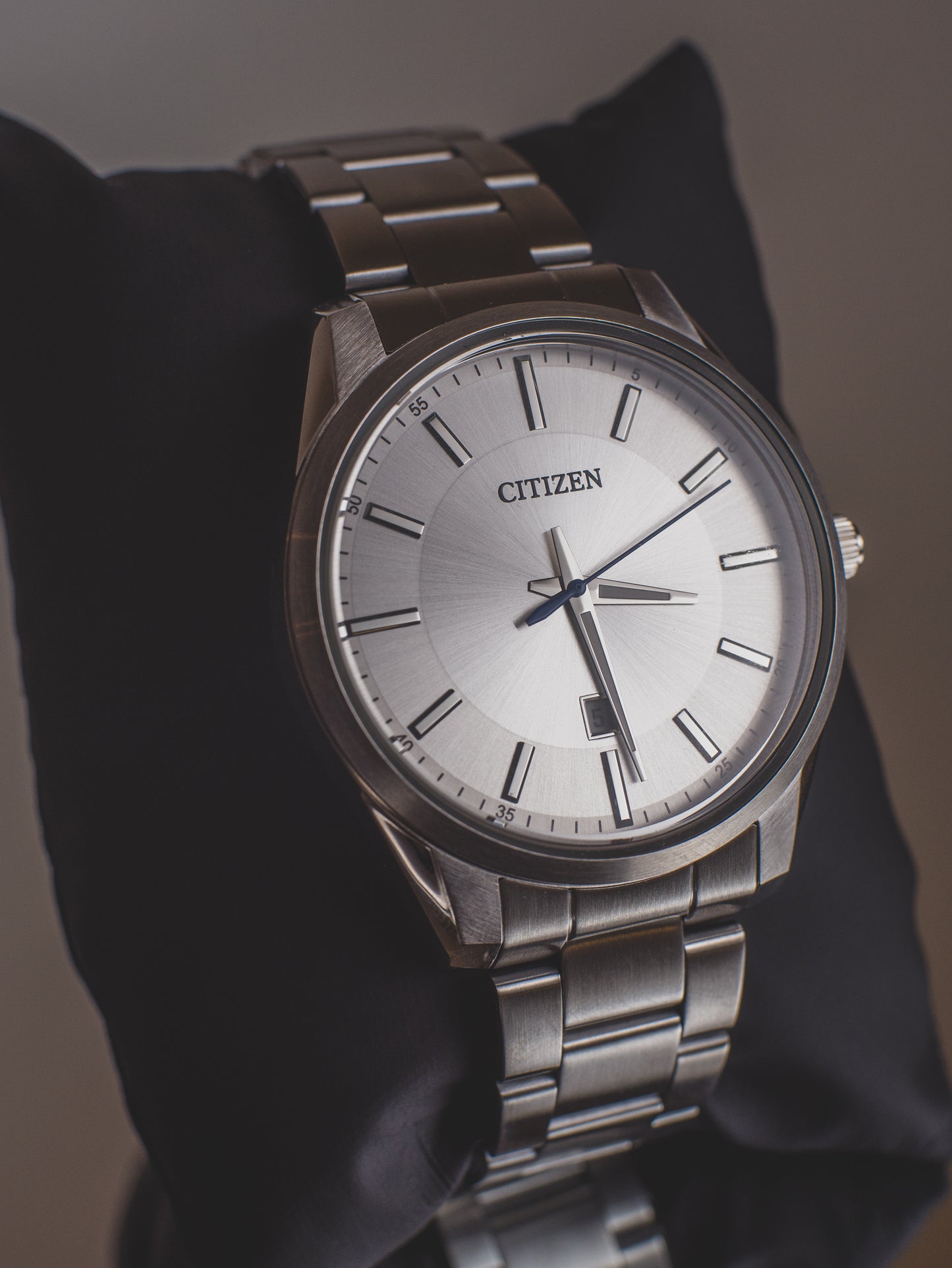 Reloj Citizen de cuarzo para hombre, acero inoxidable, clásico BI1030-53A