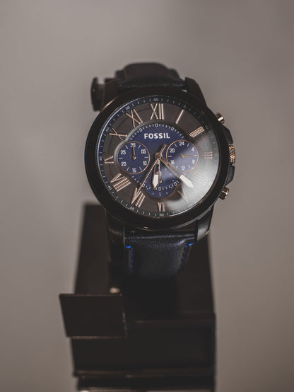 Reloj Fossil Grant para hombre con cronógrafo y correa de cuero genuino FS5061