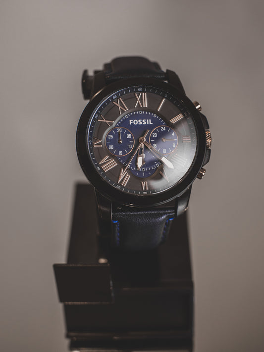 Reloj Fossil Grant para hombre con cronógrafo y correa de cuero genuino FS5061