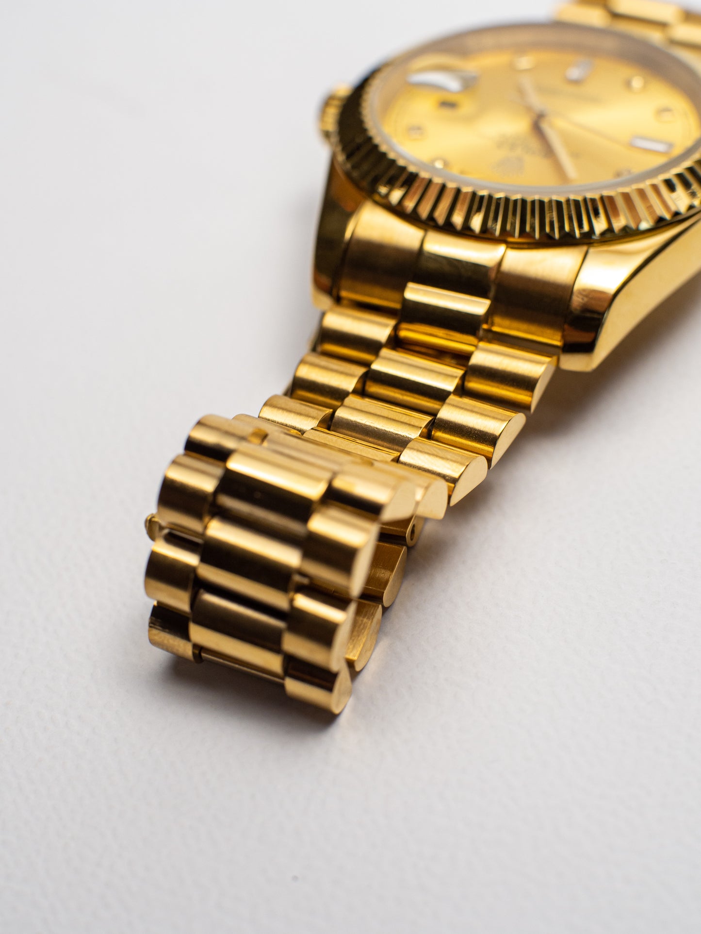 Rolex Day-Date 36/40 "President" Oro Amarillo – Esfera Champaña con Diamantes
